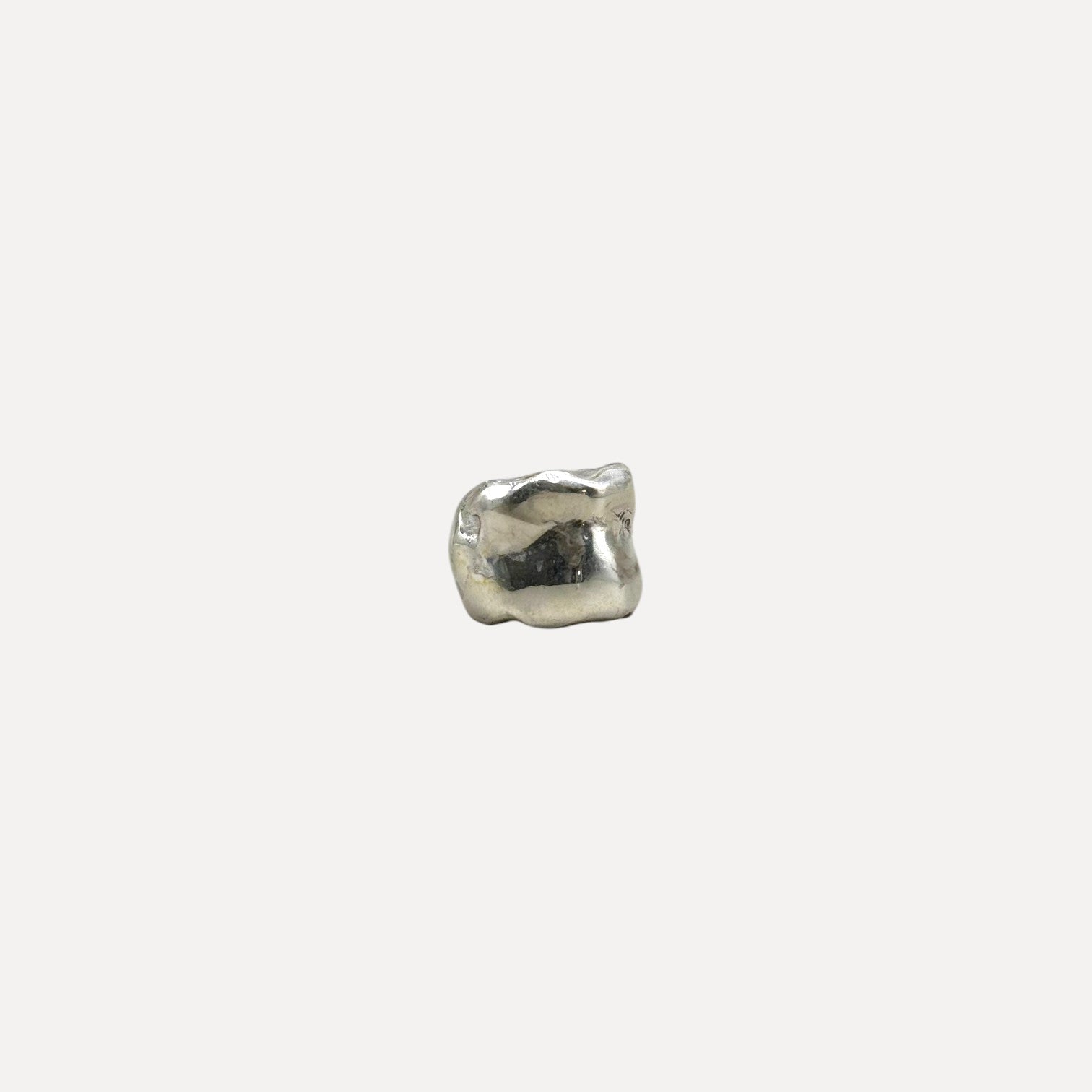 Magma Earcuff
